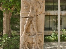 aleppo-museum_teshub-on-bull-hittite-9c-tell-ahmar_fj051302