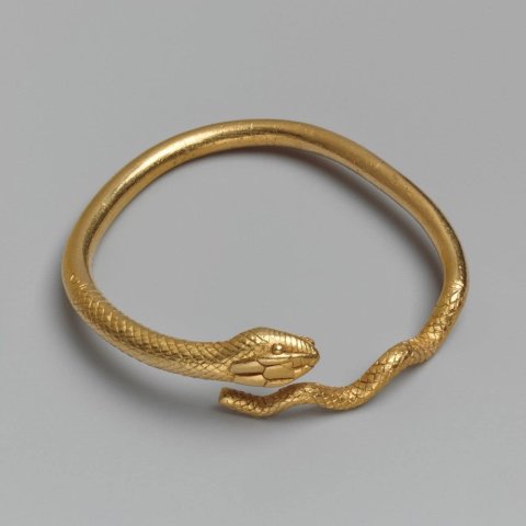 Gold snacelet Egypt 300 - 250 BC from The Metropolitan Museum